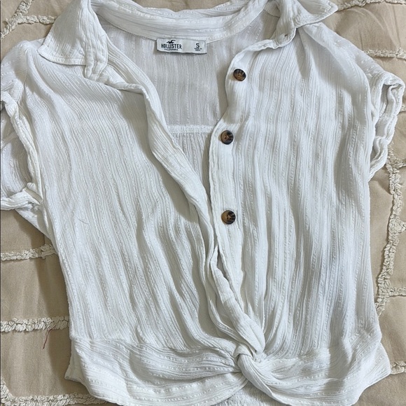 Hollister Tops - Hollister White Ribbed Button Down Shirt with Notched Collar